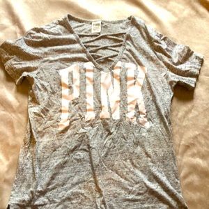Vs pink tee shirt